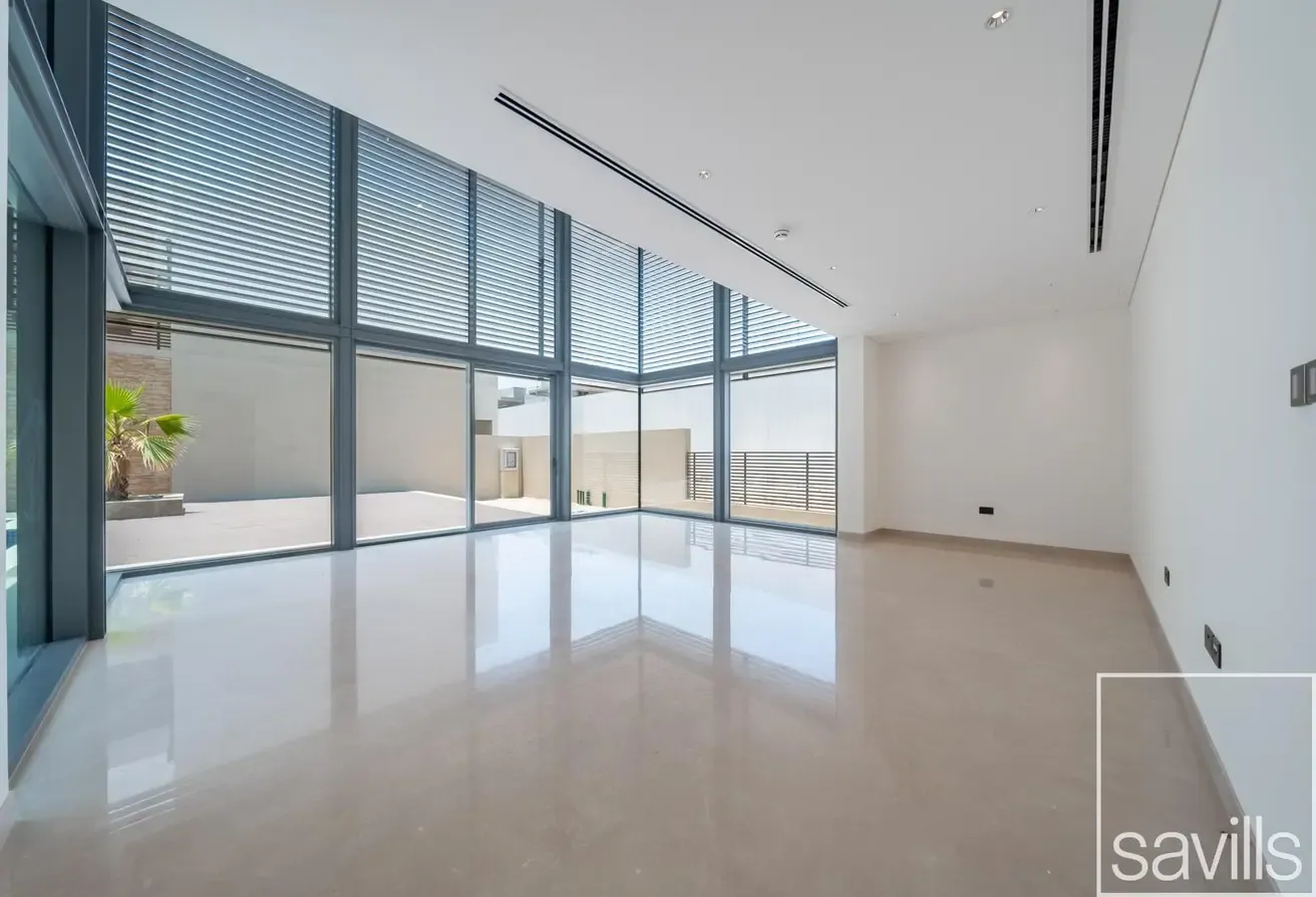 Private Pool/Landscaped/Impeccable Condition