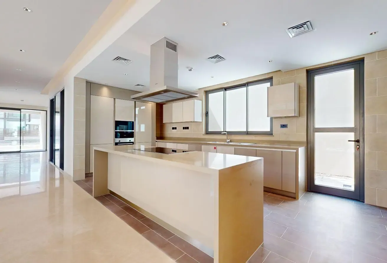 Private Pool| Fully Landscaped| Huge Layout