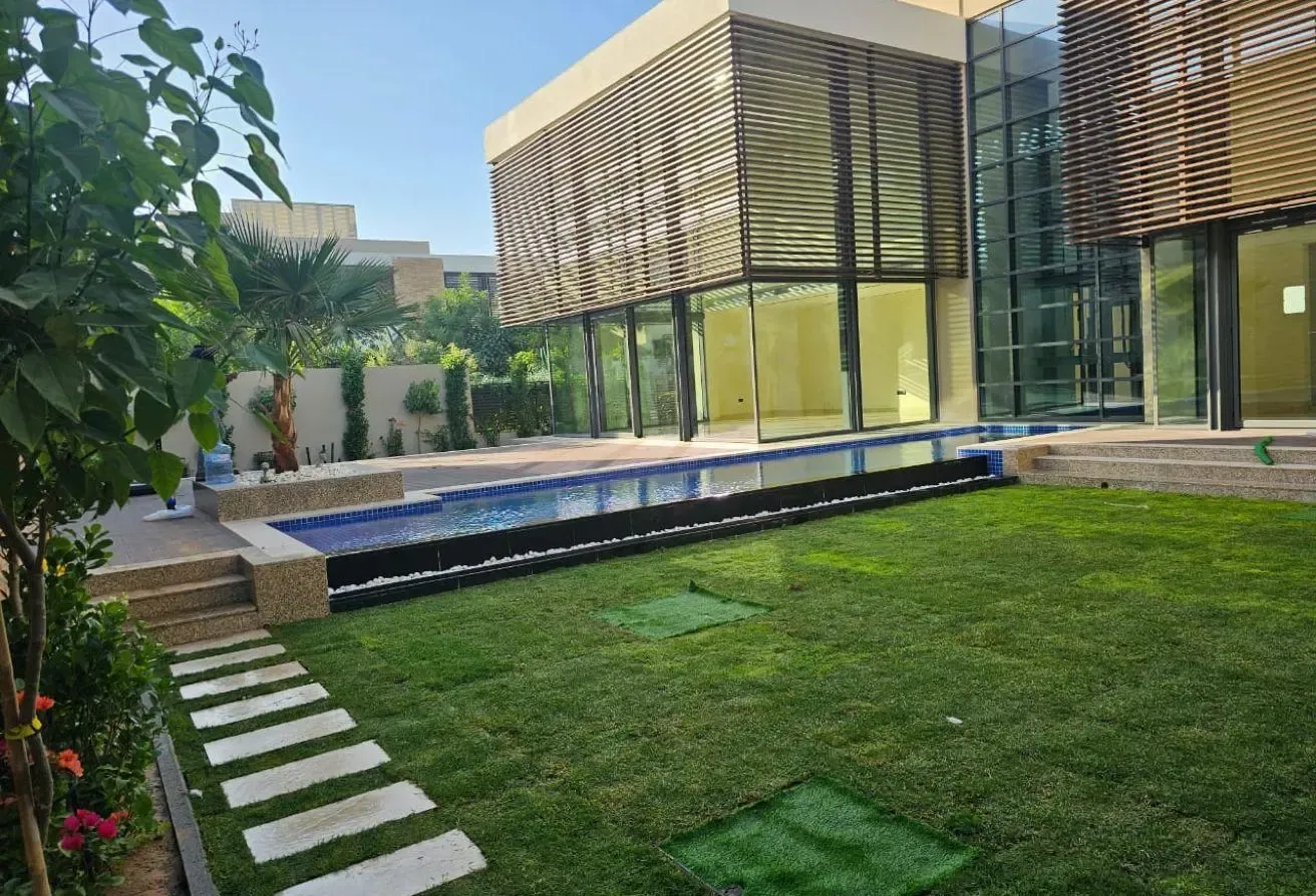 Private Pool| Fully Landscaped| Huge Layout