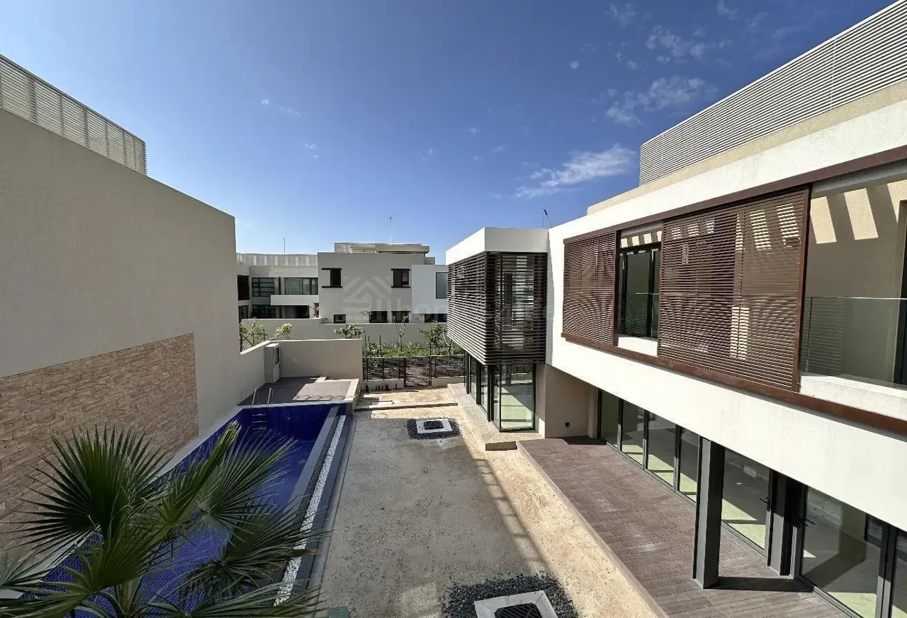 Brand New | Custom Built Villa | Sobha Hartland