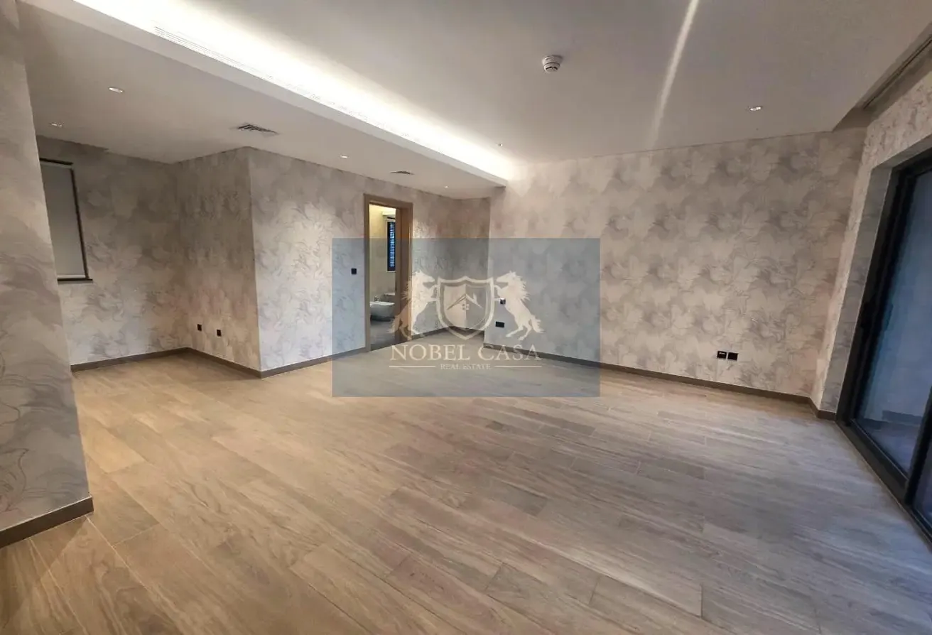 Luxurious | Large Layout | Vacant Now