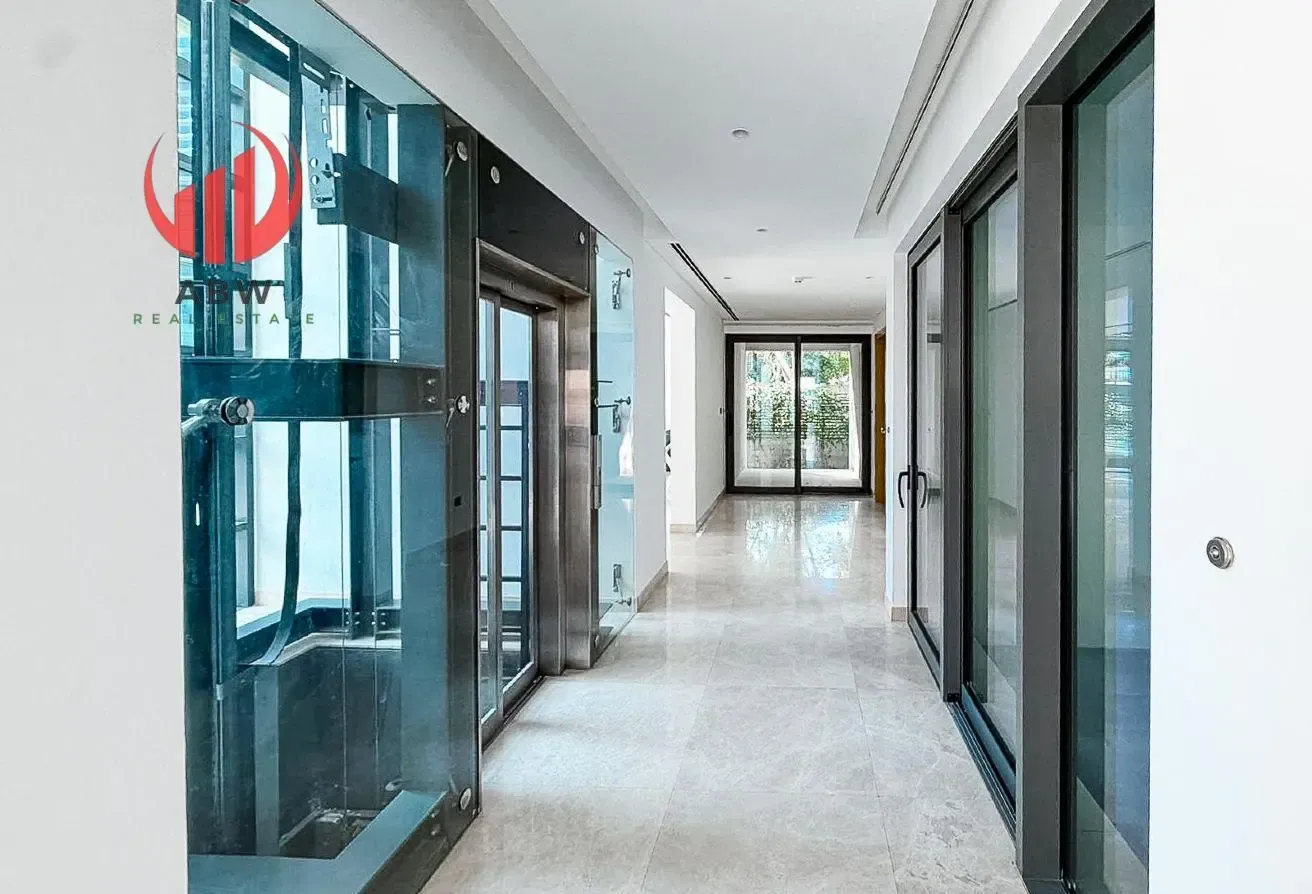 Elegant 5BR | Generous Layout | Move-In Ready