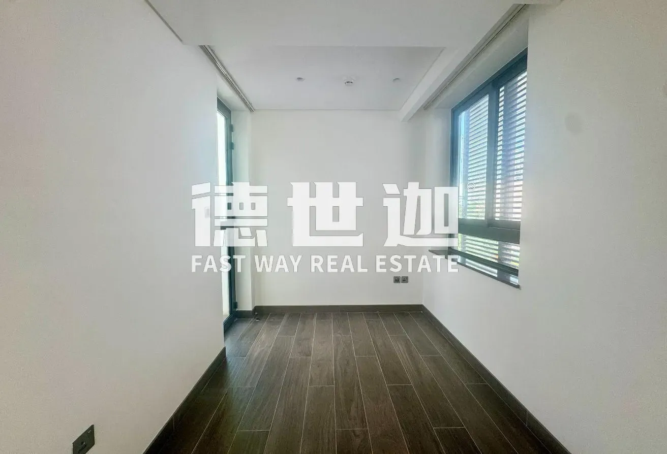 Vacant | Spacious | Privacy | Semi-furnished