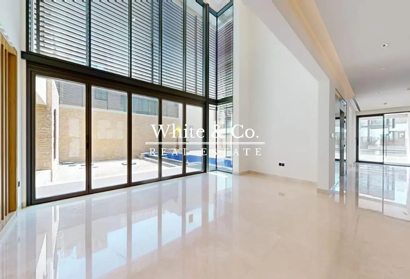 Fully Landscaped | Pool | Vacant 5 Bedroom