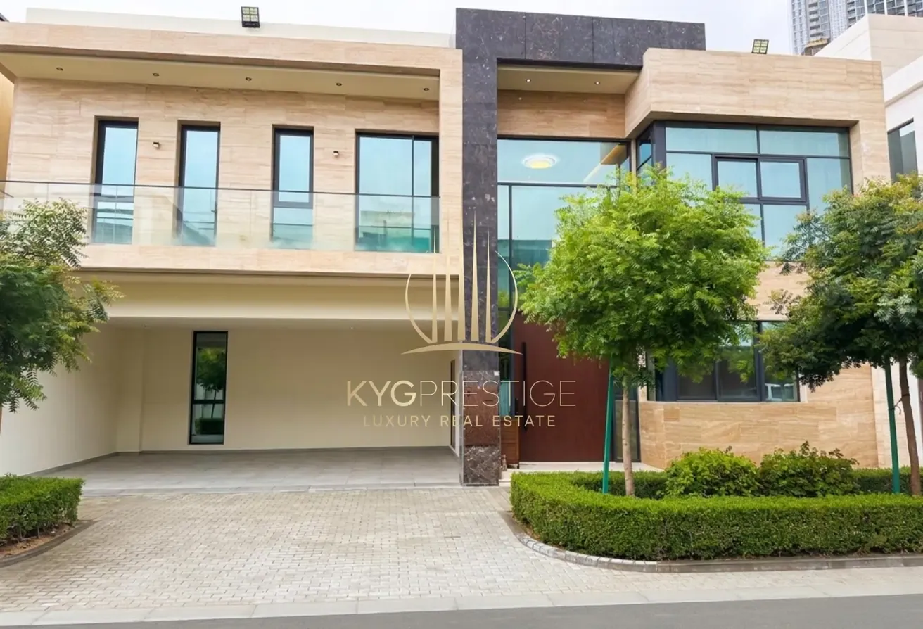 Luxury 5BR + Maid Villa | Massive Layout | Vacant
