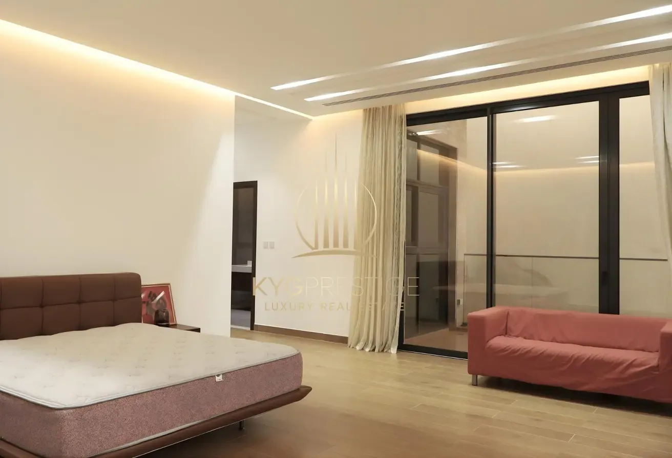Luxury 5BR + Maid Villa | Massive Layout | Vacant