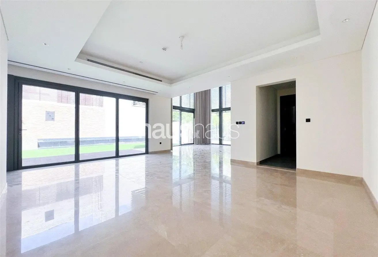 Luxurious Design | Bright + Spacious | Unfurnished