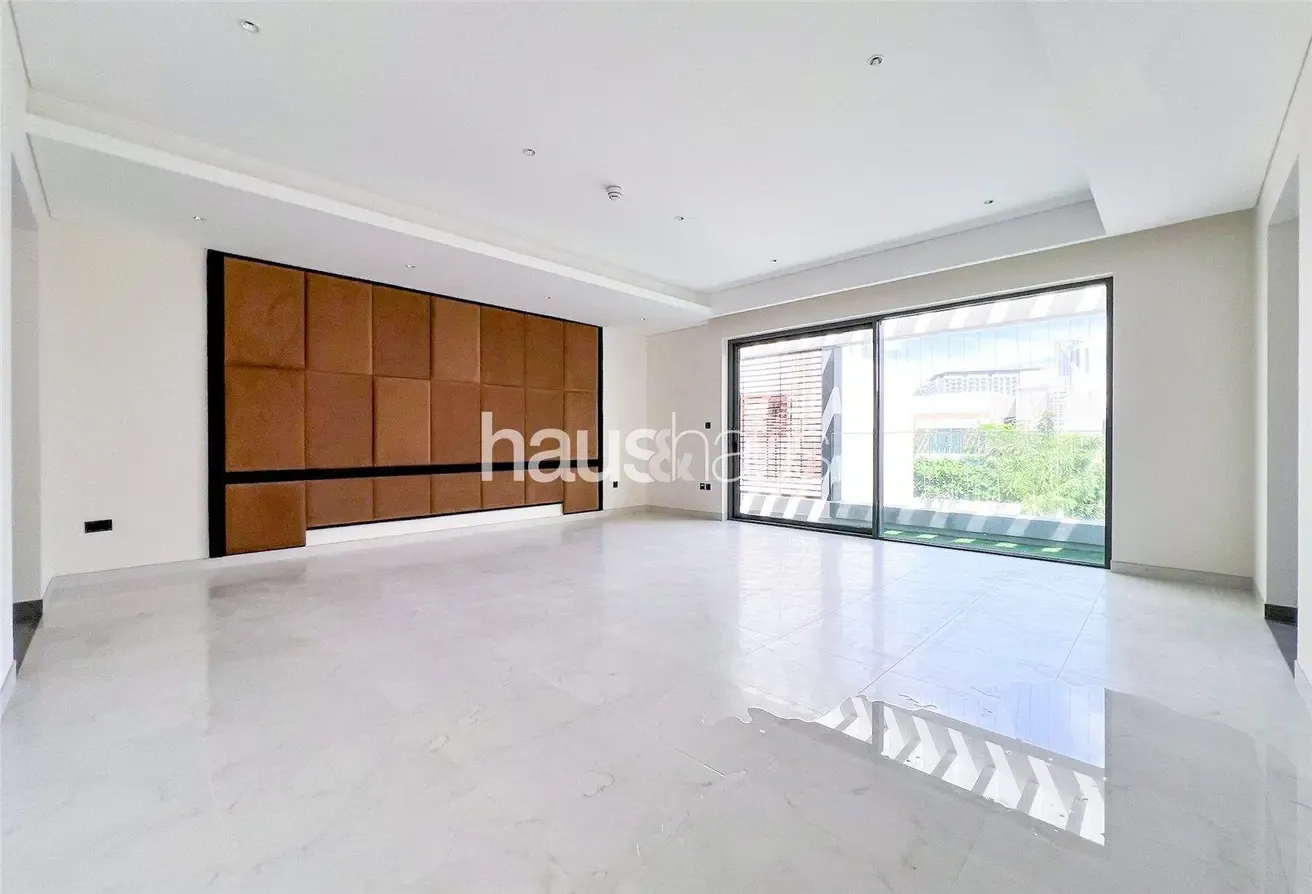 Luxurious Design | Bright + Spacious | Unfurnished