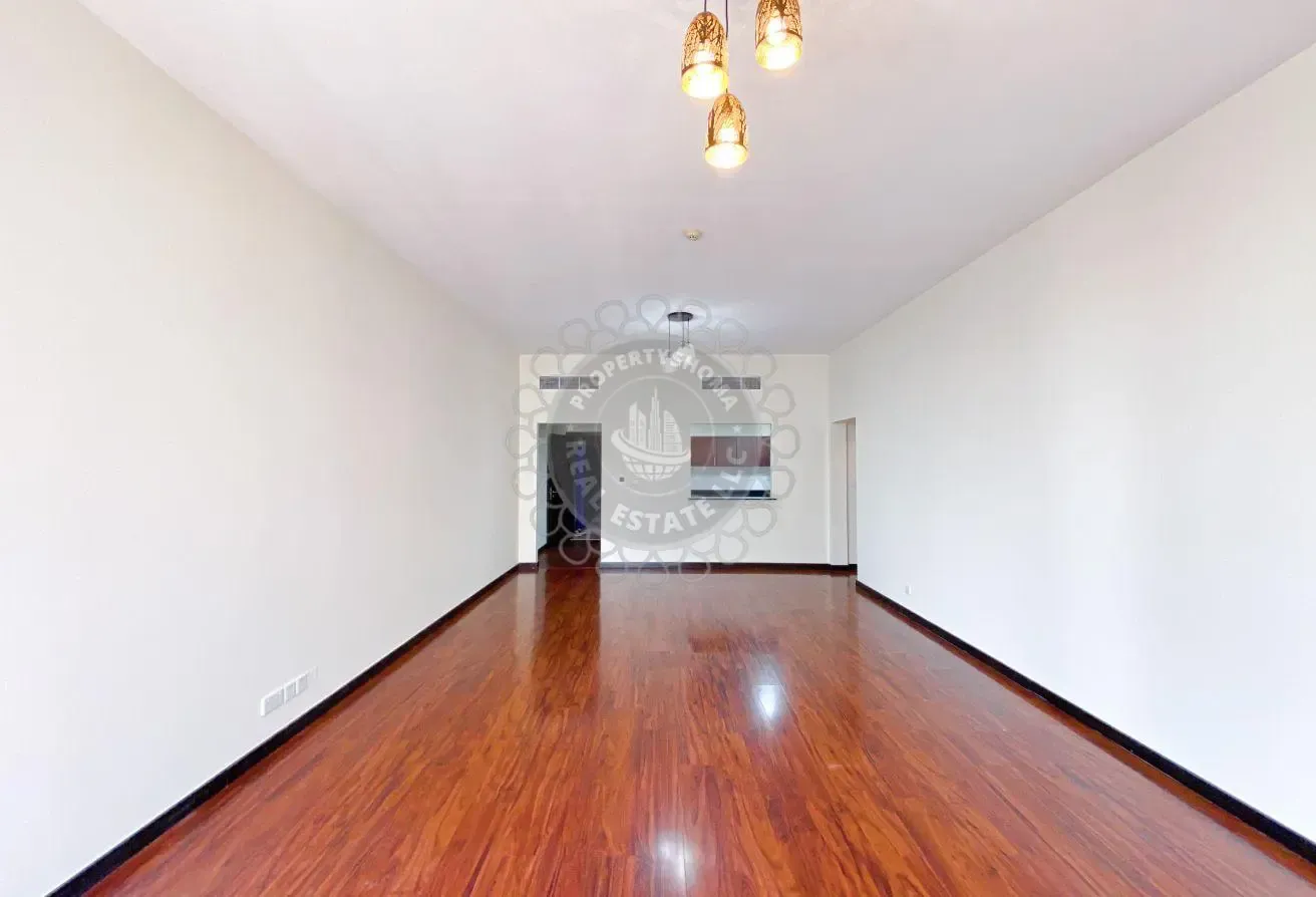Unfurnished 2BR+maid | Vacant | AC free