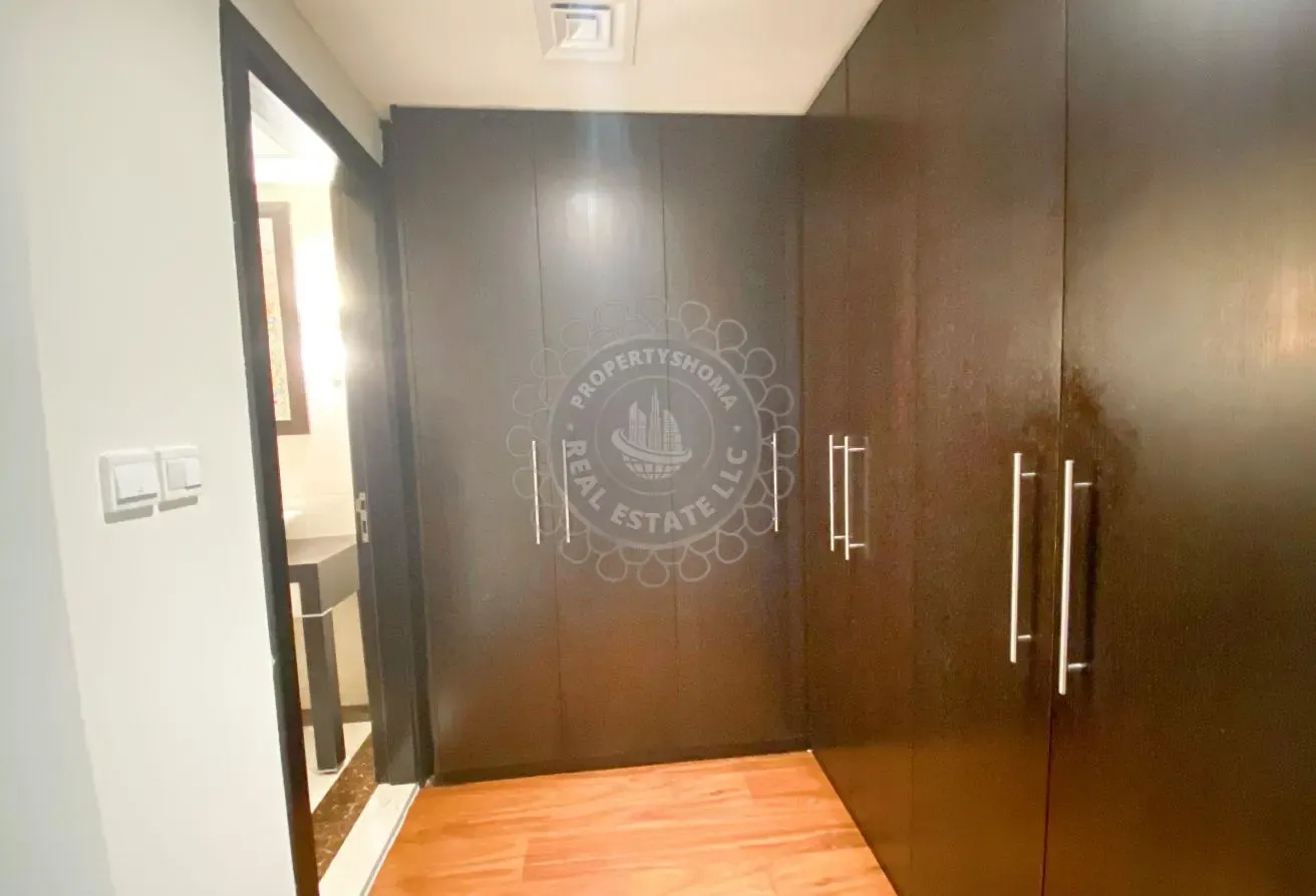Unfurnished 2BR+maid | Vacant | AC free