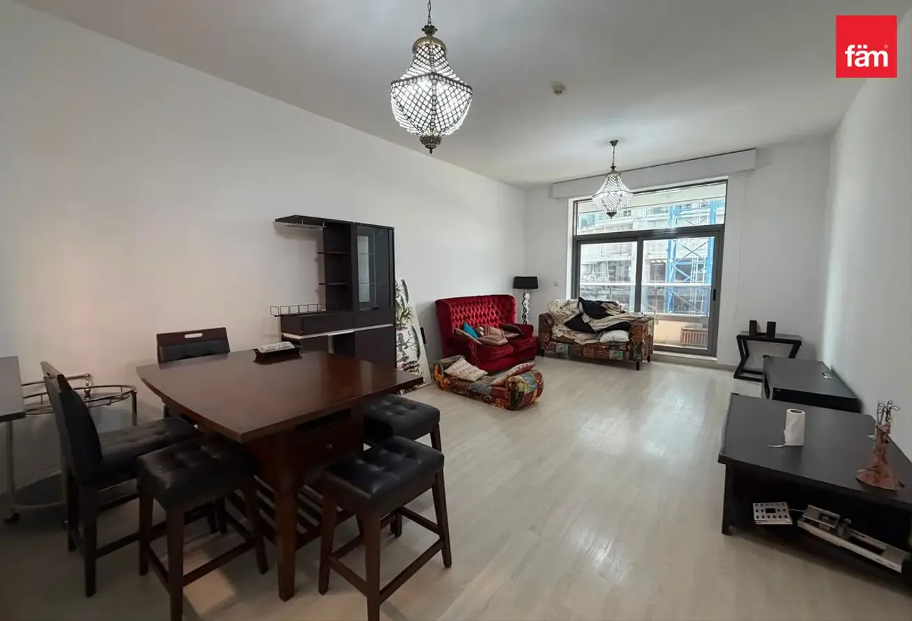 2Bhk   | Fully Furnished  | Next to Sobha Metro