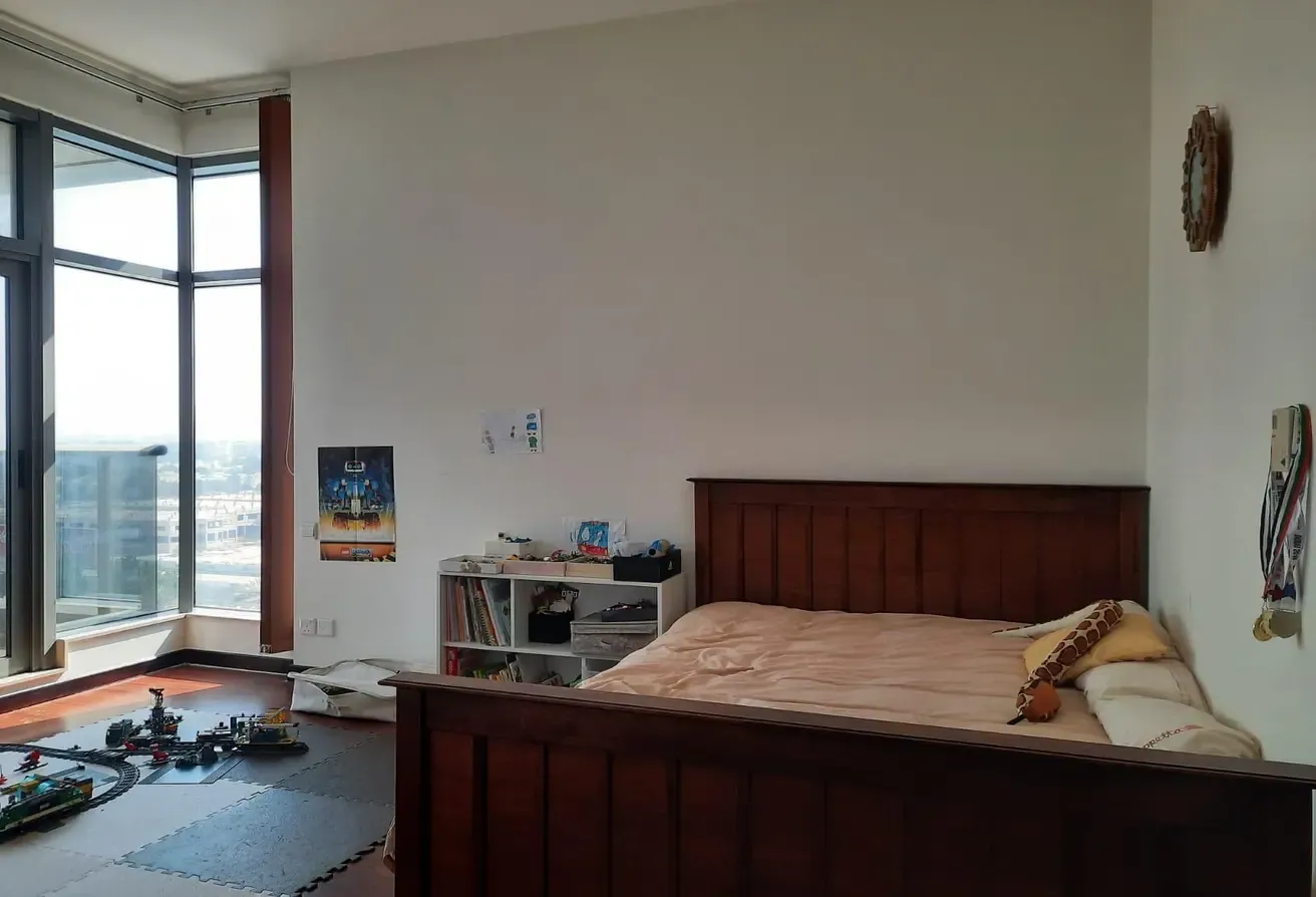 Luxurious 2 Bedroom + Maids Meadows View