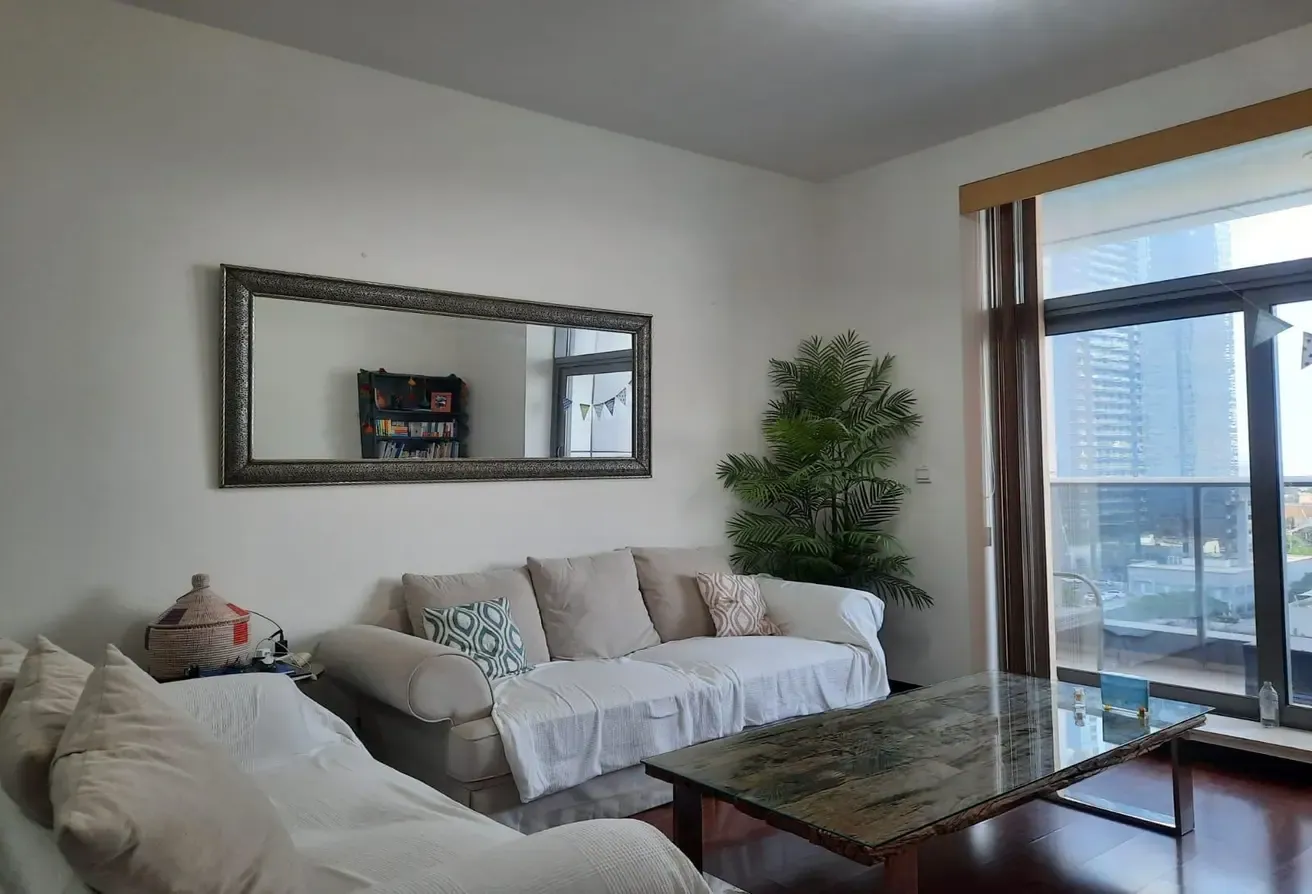 Luxurious 2 Bedroom + Maids Meadows View