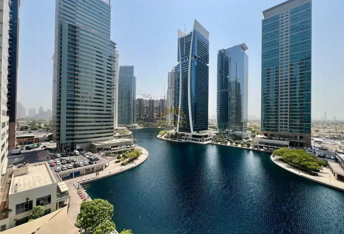 Lake View-Huge Size-Near Metro-Chiller Free-Maids