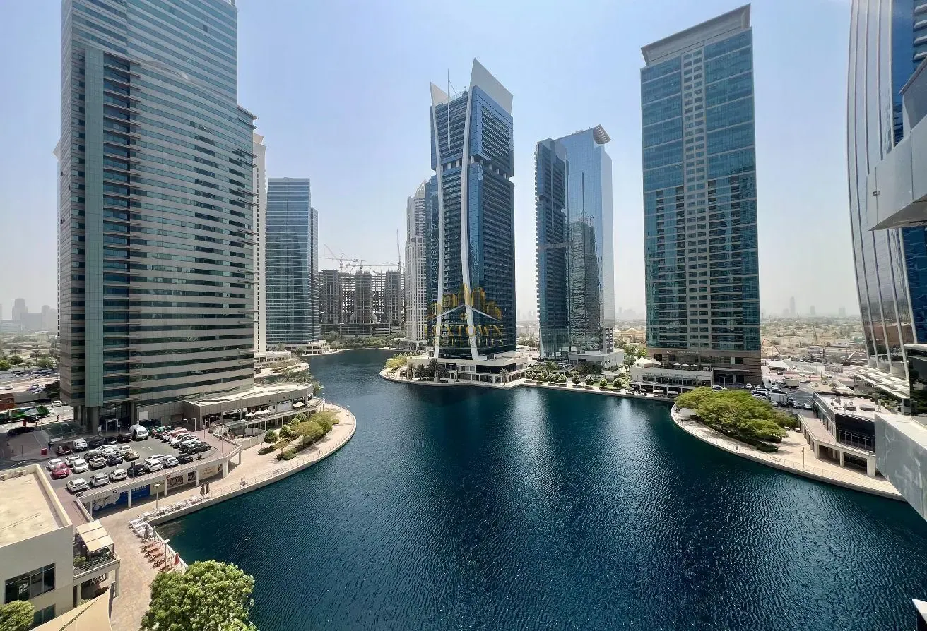 Lake View-Huge Size-Near Metro-Chiller Free-Maids