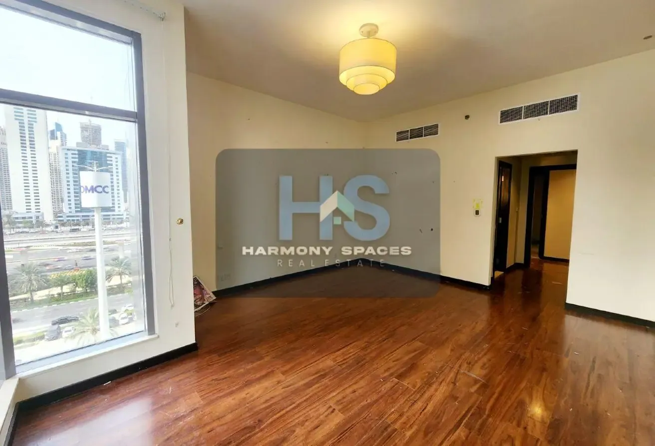 Chiller Free | 2Bed with Maid's room | Near Metro
