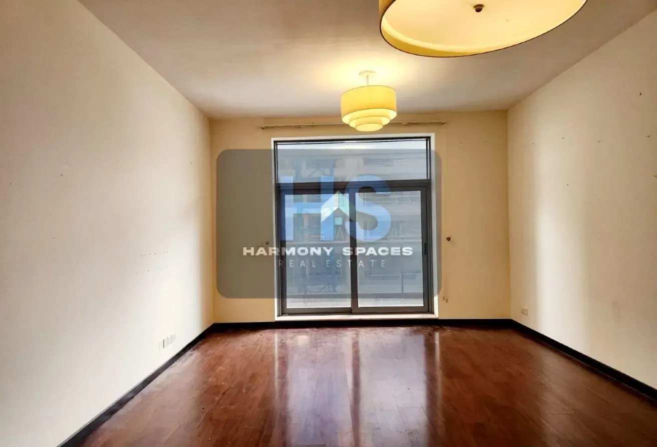 Chiller Free | 2Bed with Maid's room | Near Metro