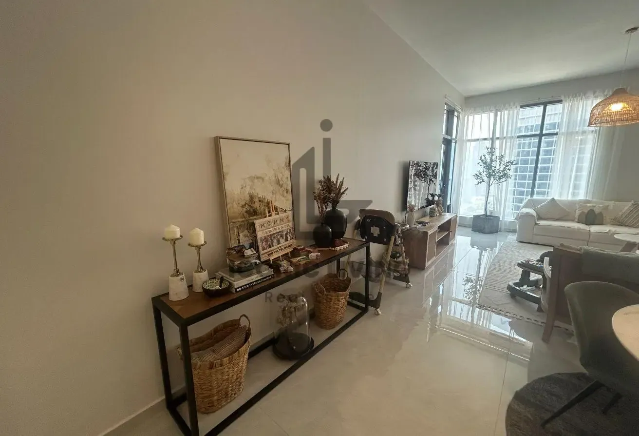 Spacious 2 Bedroom Apartment | Unfurnished