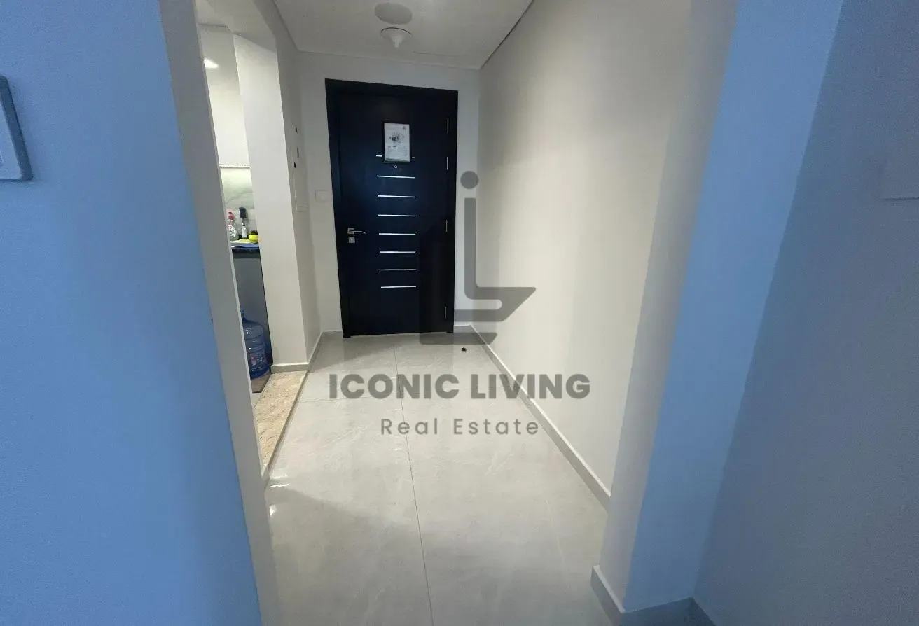 Spacious 2 Bedroom Apartment | Unfurnished