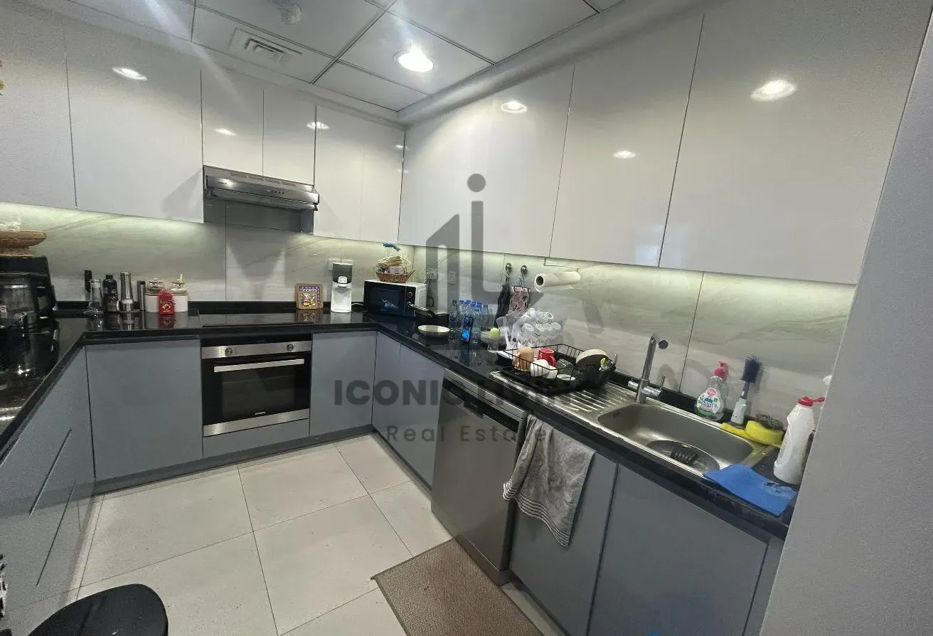 Spacious 2 Bedroom Apartment | Unfurnished