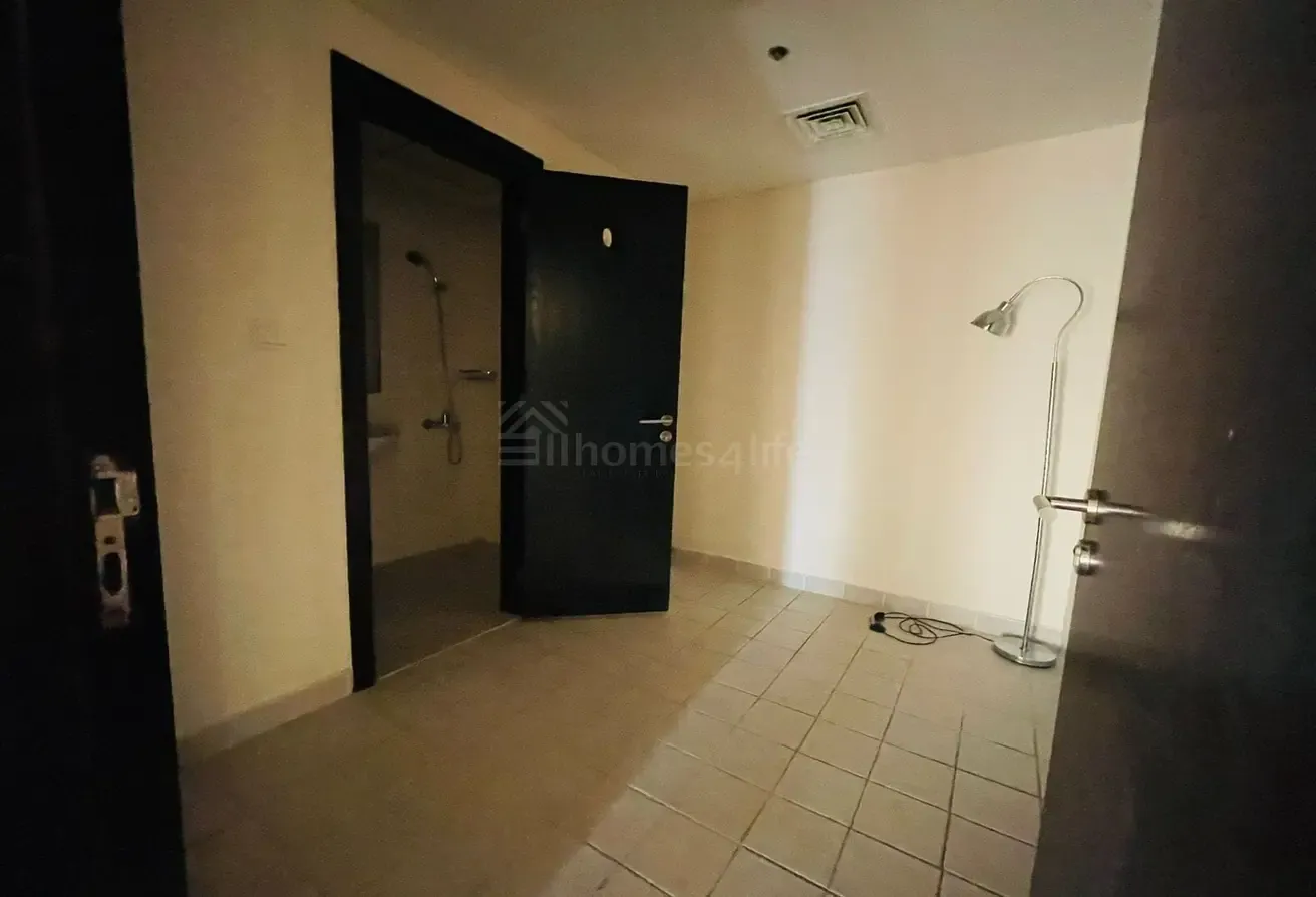 2BR+MAID | VACANT | MULTIPAL OPTIONS | BRIGHT UNIT