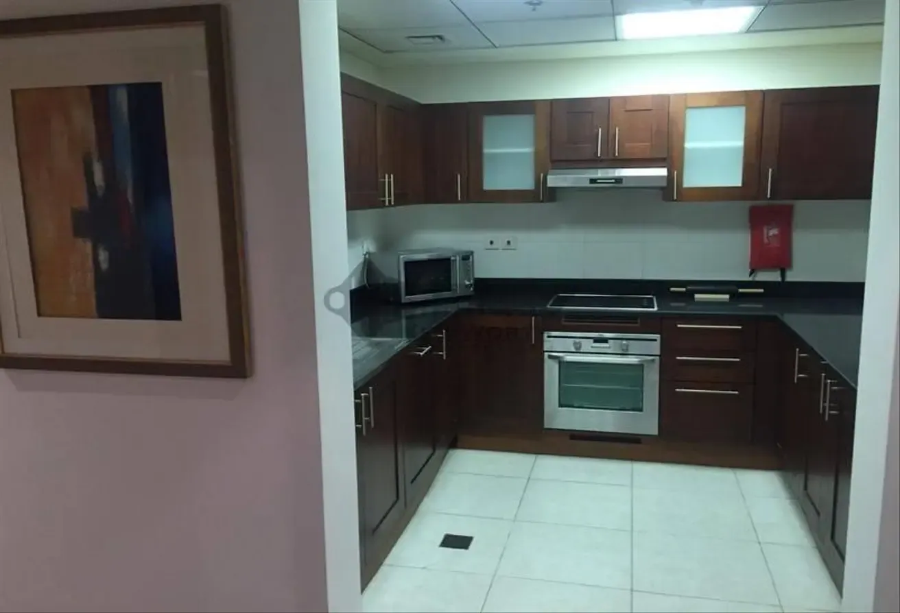 Spacious I Near metro I Best price I Grabe it