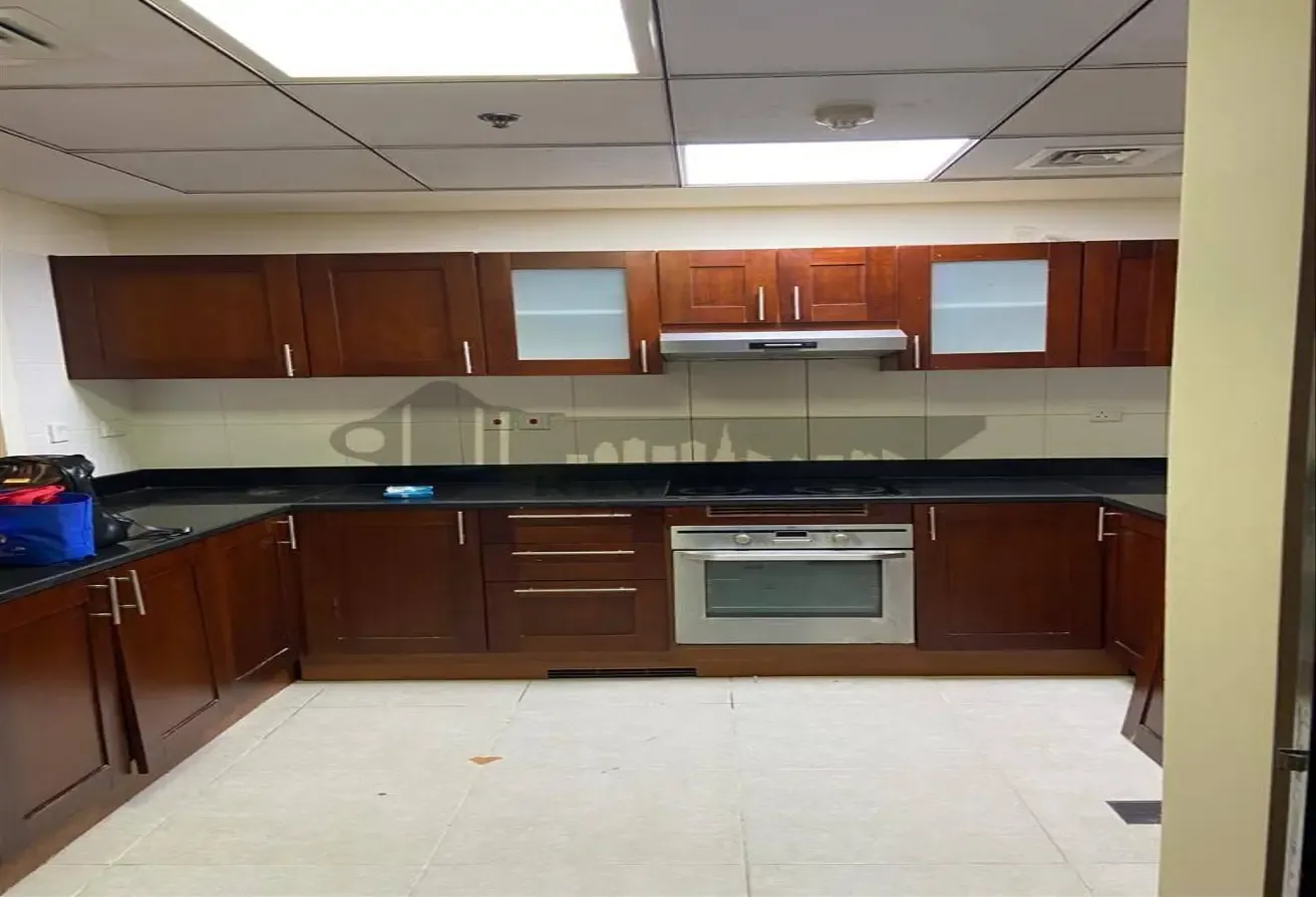 Spacious I Near metro I Best price I Grabe it