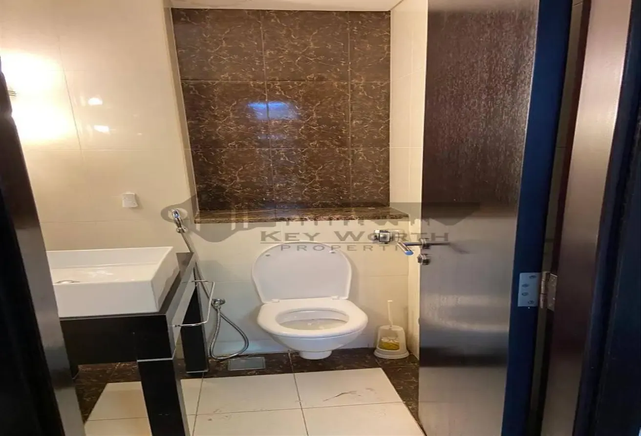 Spacious I Near metro I Best price I Grabe it
