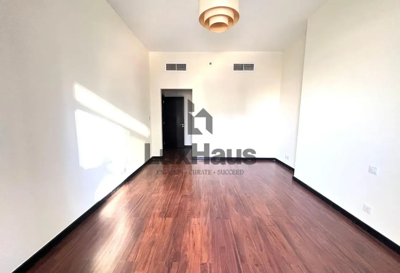 2bed+Maids| Unfurnished| Near Metro| Vastu| Vacant