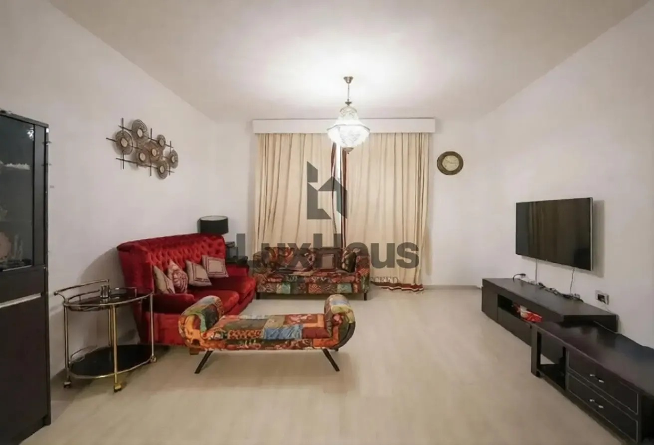 2+Maids | Near Metro | Upgraded | Chiller Free
