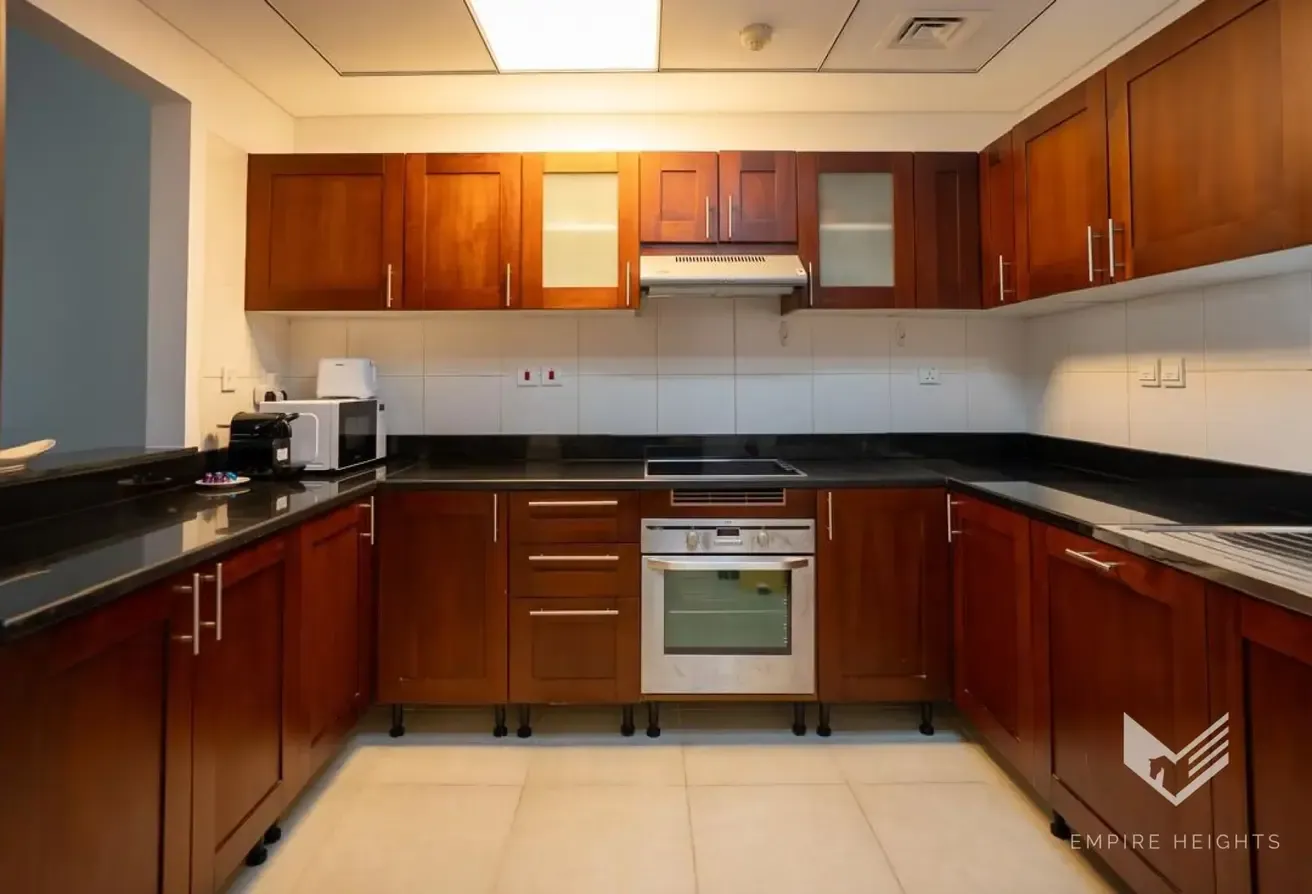 Furnished | Vacant | Short Term Rental Available