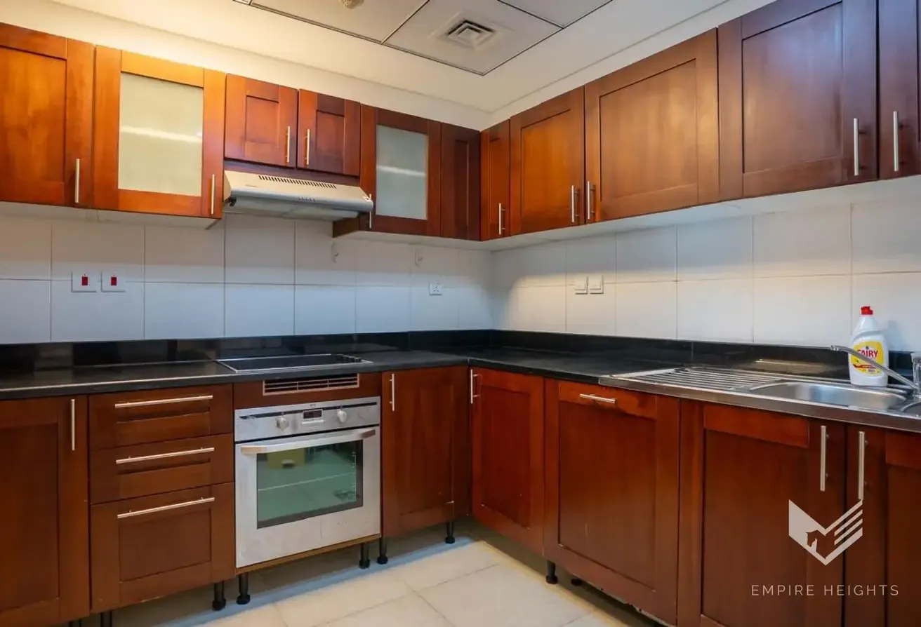 Furnished | Vacant | Short Term Rental Available