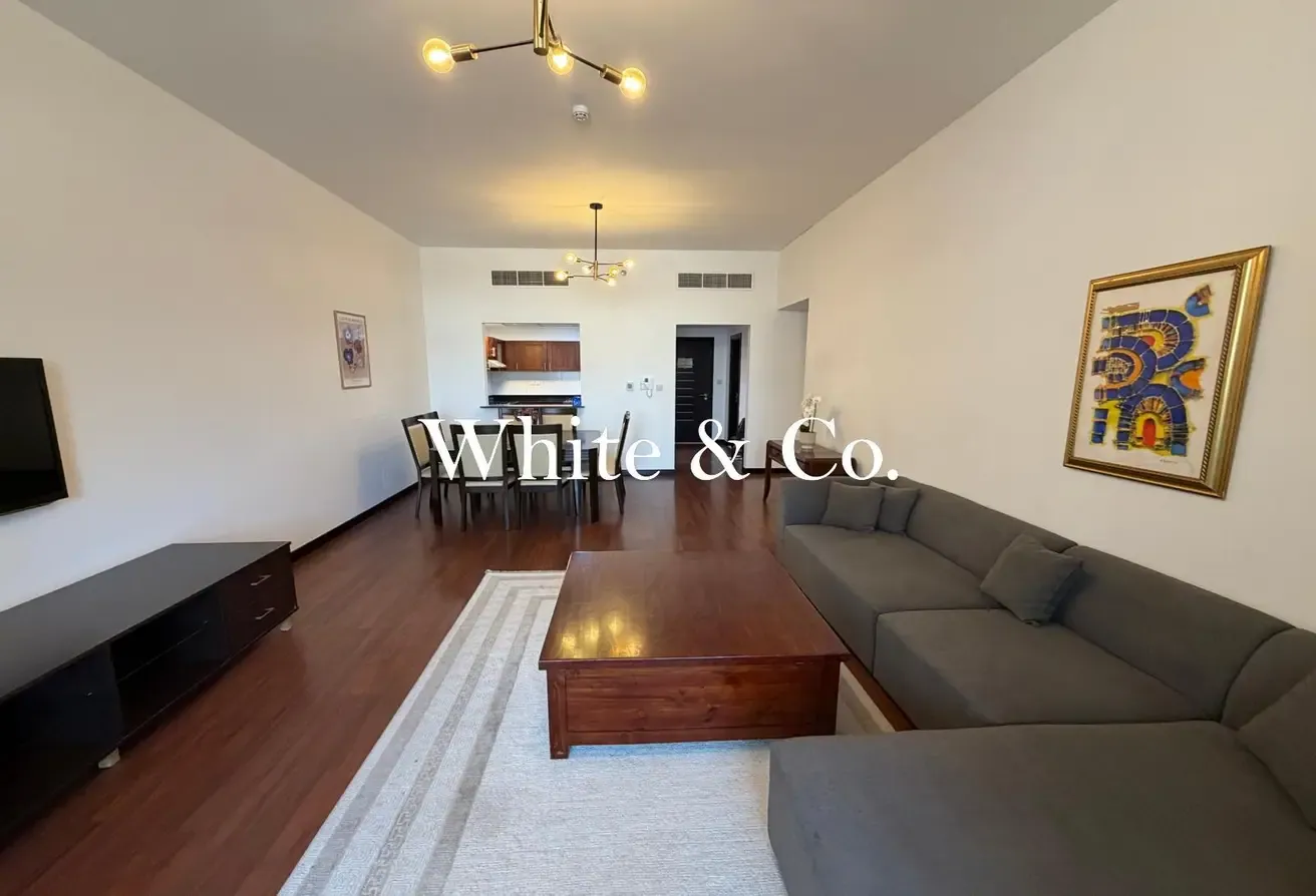 Fully Furnished | Large Layout | Vacant