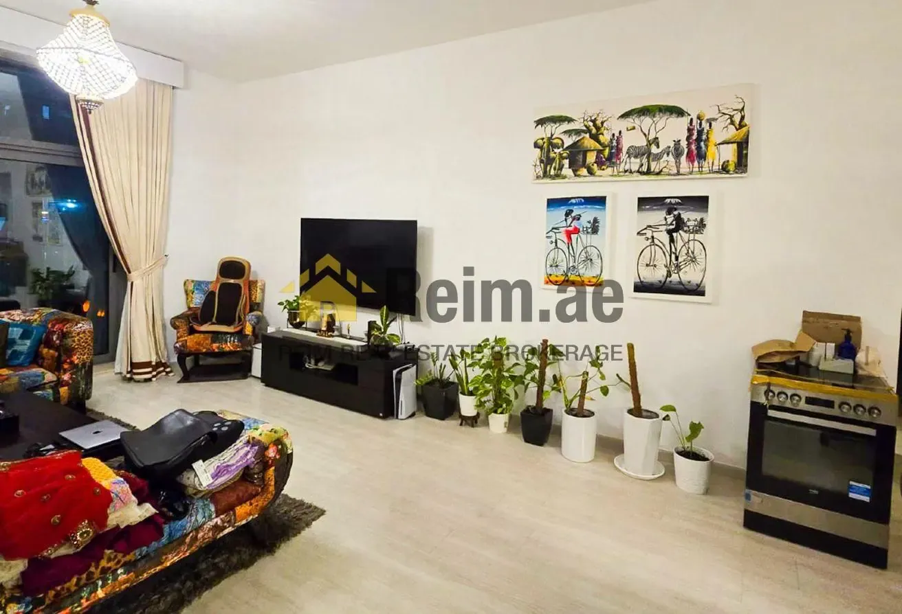 Close to Metro | Chiller Free | Maid Room