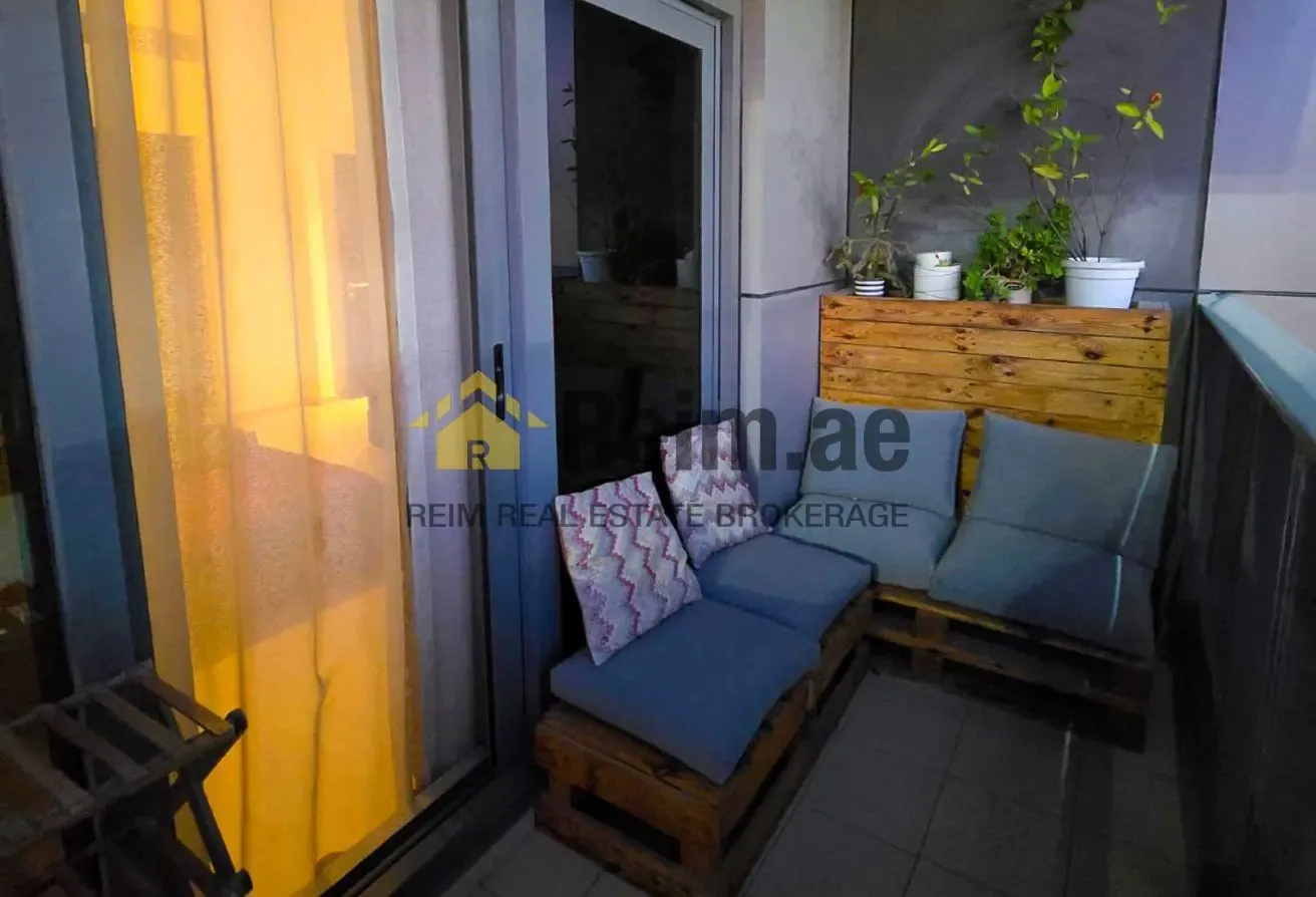 Close to Metro | Chiller Free | Maid Room