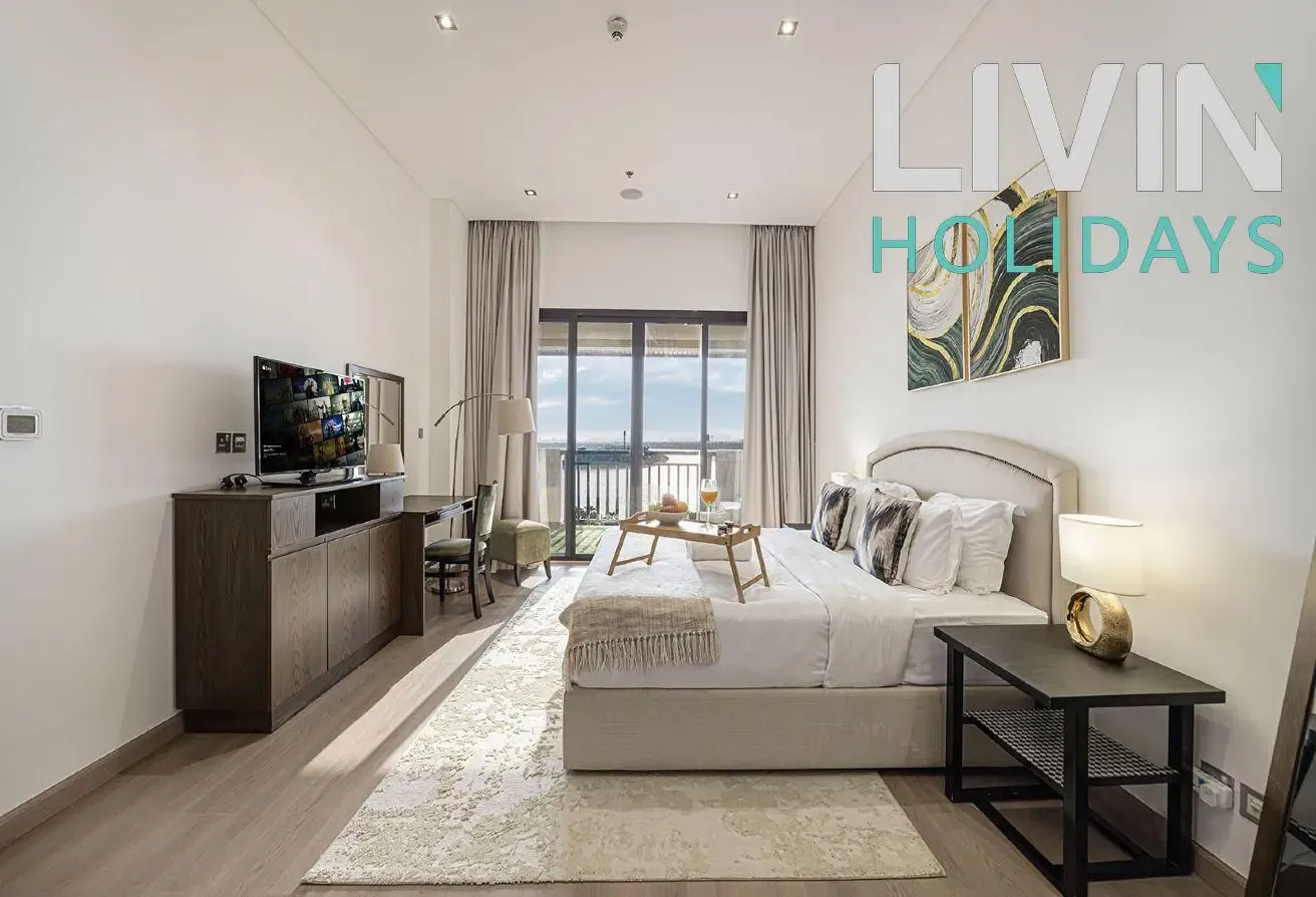 Livin' Holidays| 2 BR | Anantara Beach View