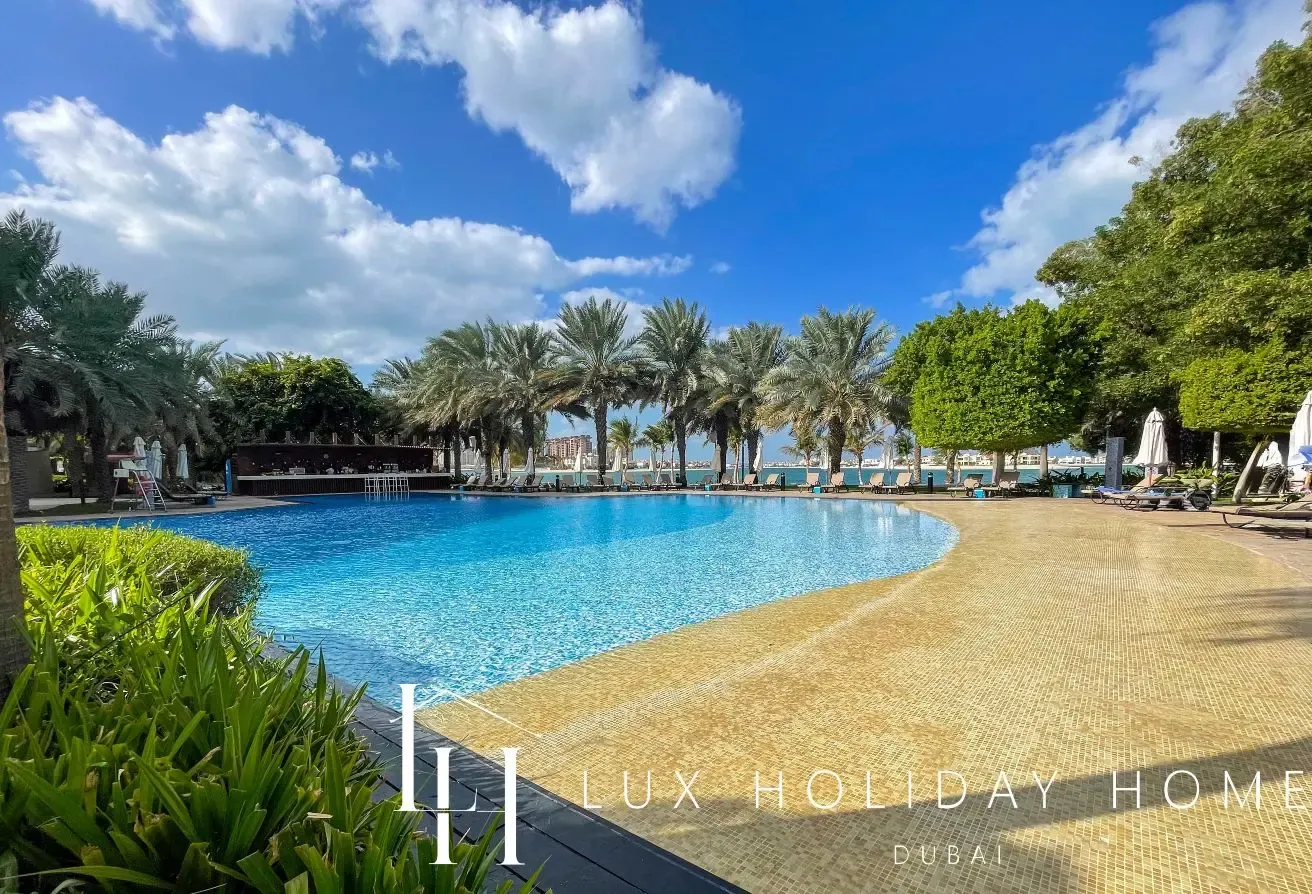 LUX | Dream Palm Sea View Suite | All Inclusive