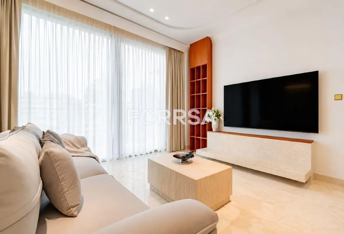 Luxury 2-Bedroom | Fully Furnished | Water View