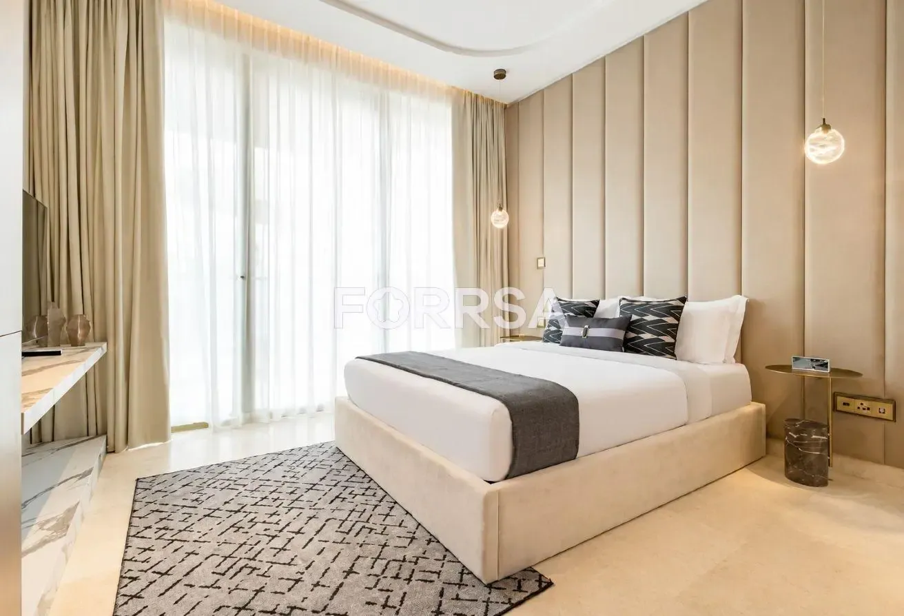 Luxury 2-Bedroom | Fully Furnished | Water View