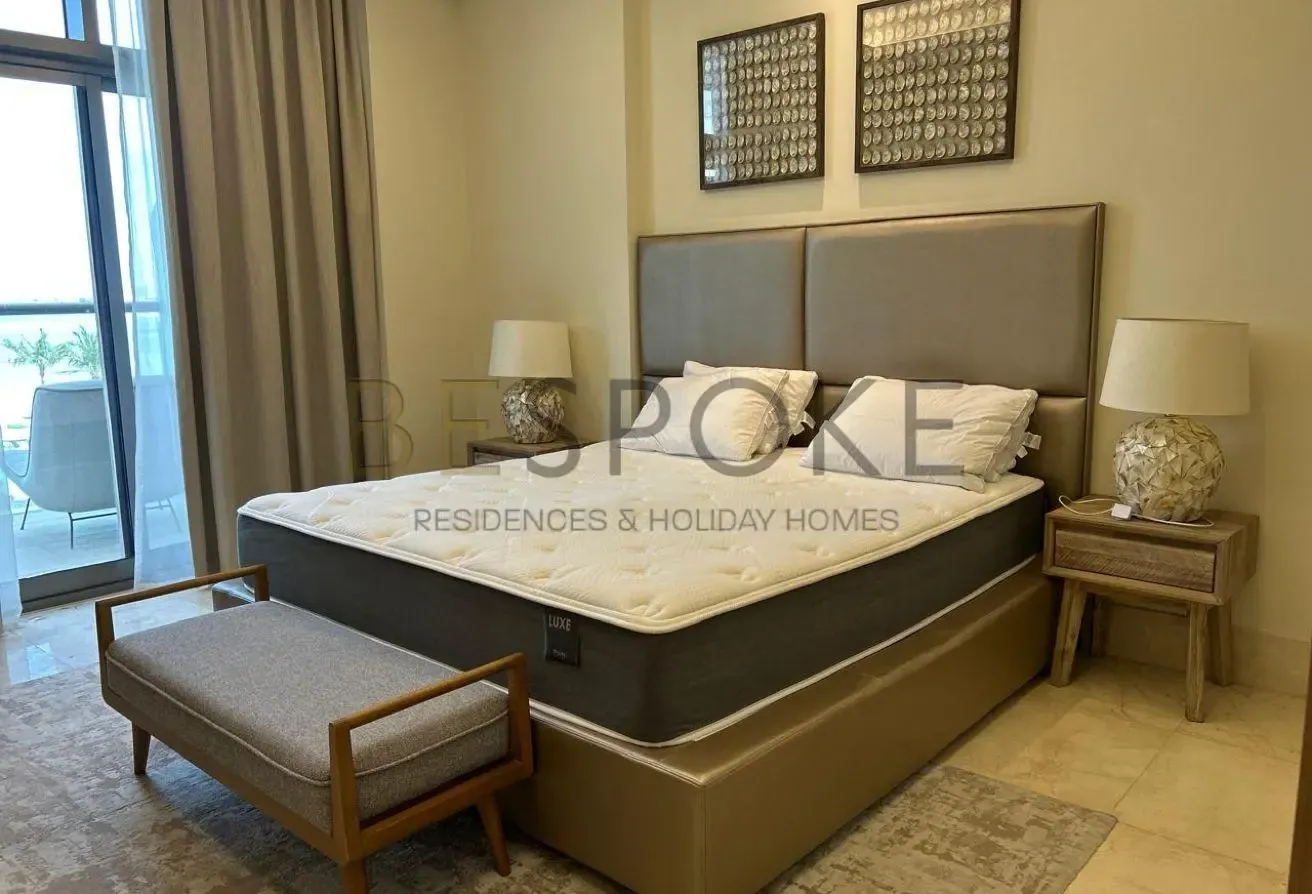 TH8 Palm | Private Beach Access | Luxury Living