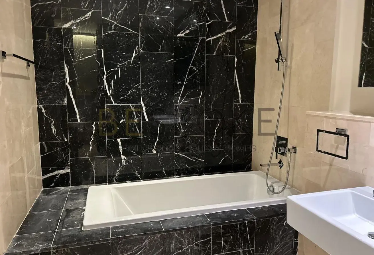 TH8 Palm | Private Beach Access | Luxury Living