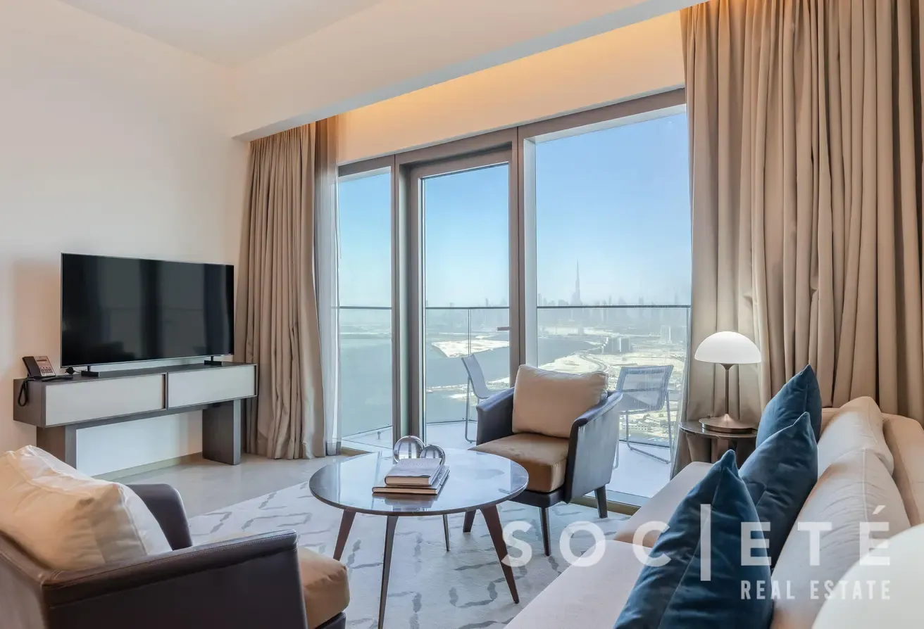 Address Harbour Point | 1 Bedroom | Creek View