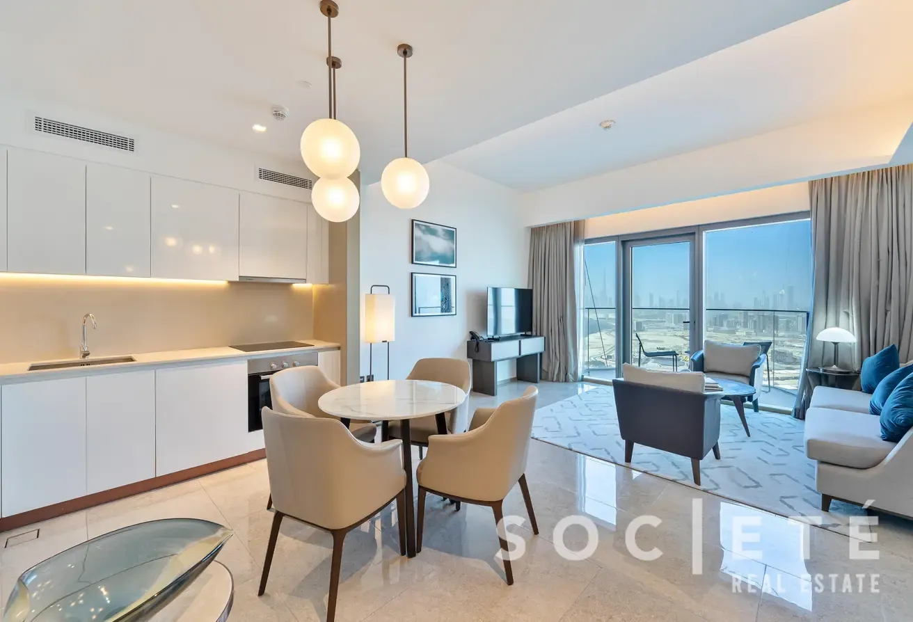 Address Harbour Point | 1 Bedroom | Creek View