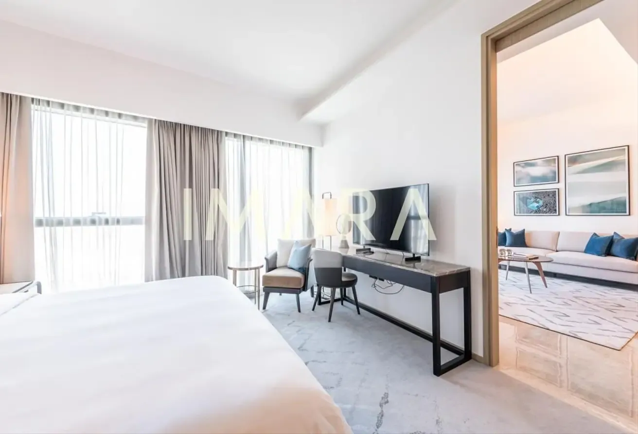 Full Burj & Sea View | Luxurious | Vacant