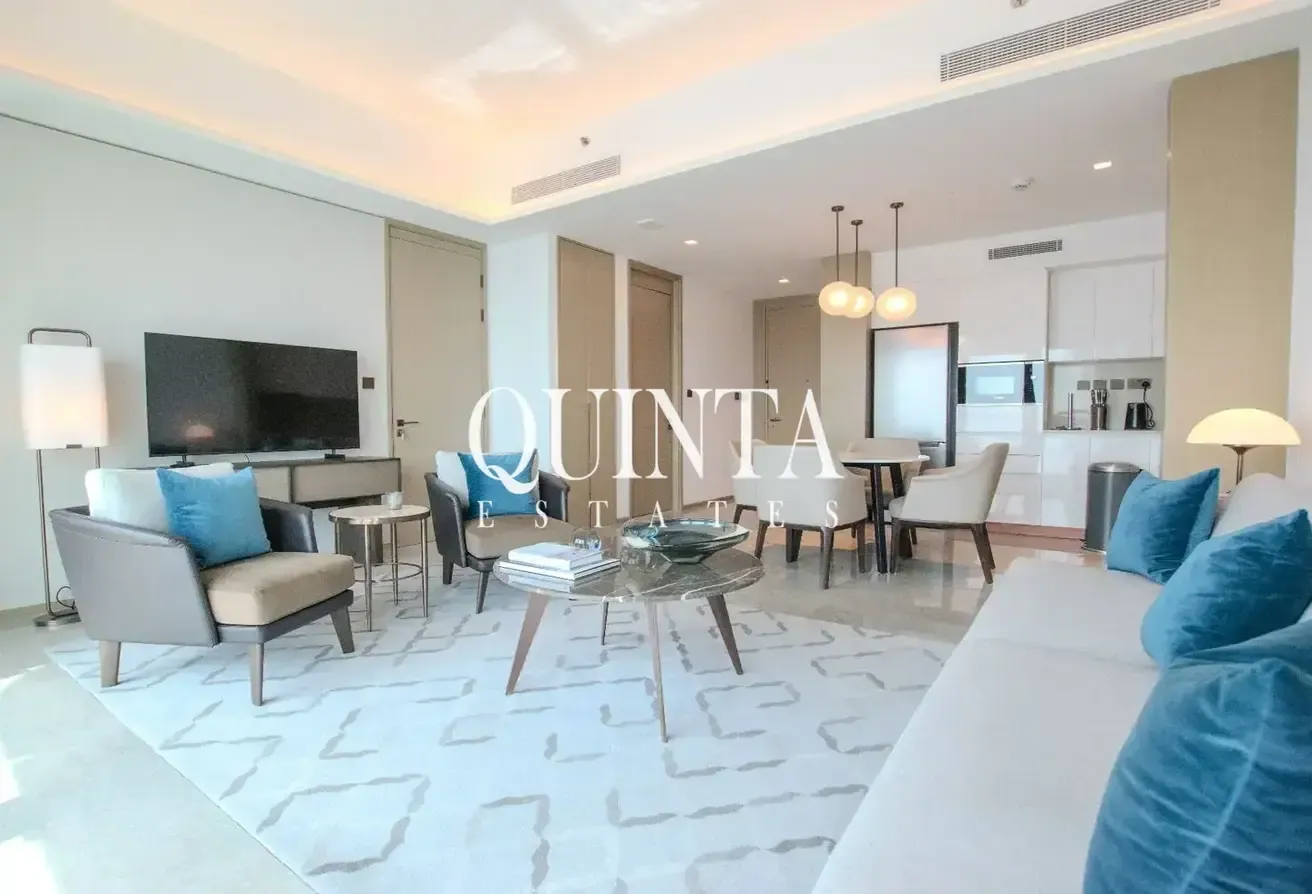 Stunning Unit | Vibrant Community | Available 20th June