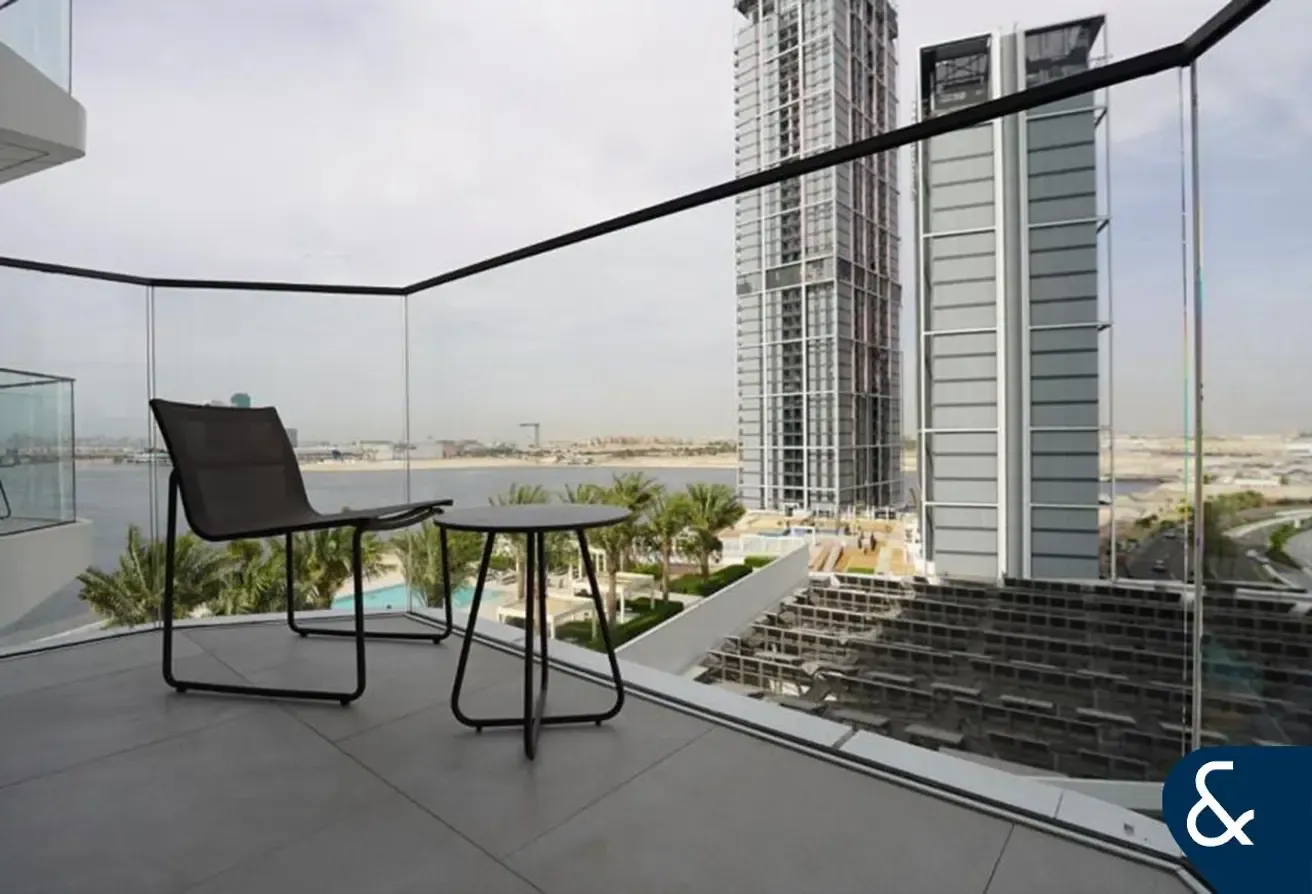 Luxury | Furnished |  1 Bed Apartment
