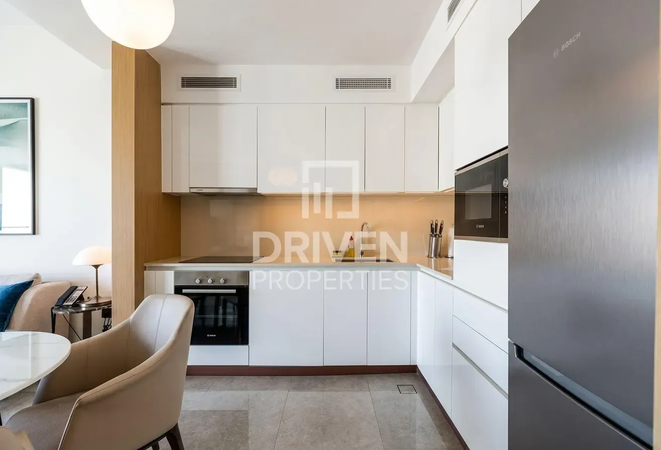 Community View | Fully Furnished | High Floor