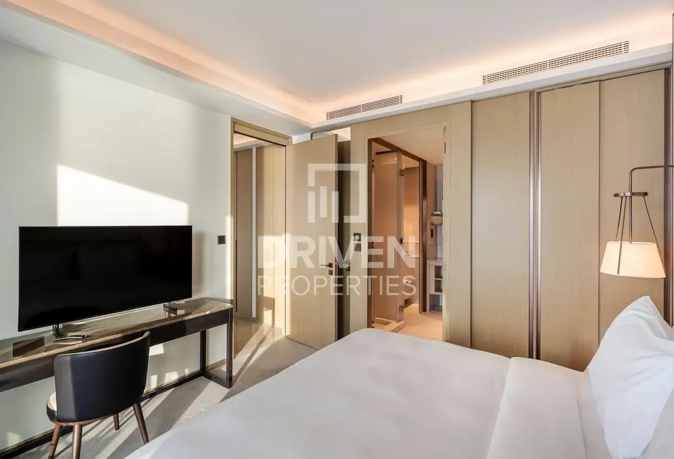 Sea and Burj Views | Largest Layout | Big Terrace