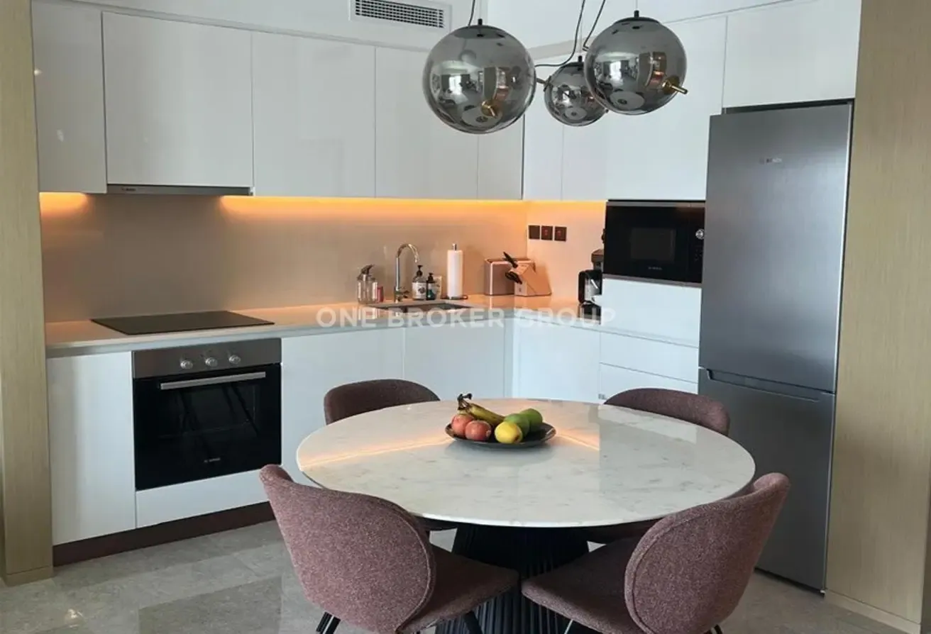 High Floor | Creek/Skyline Views | Vacant