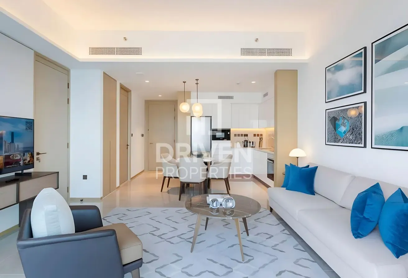 Ready to move in | Skyline and Creek View
